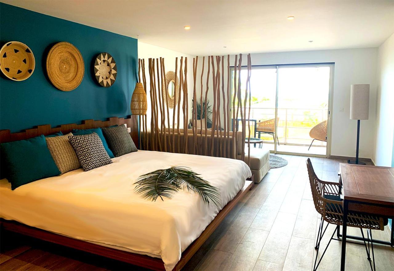 Orient Beach Hotel Orient Bay Buitenkant foto